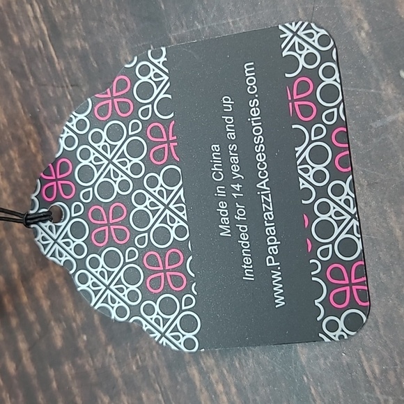 PAPARAZZI ROSE GOLD TONE TURQUOISE CUFF BRACELET - Picture 9 of 10